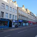 Central Flat In Old Town - Amazing Location