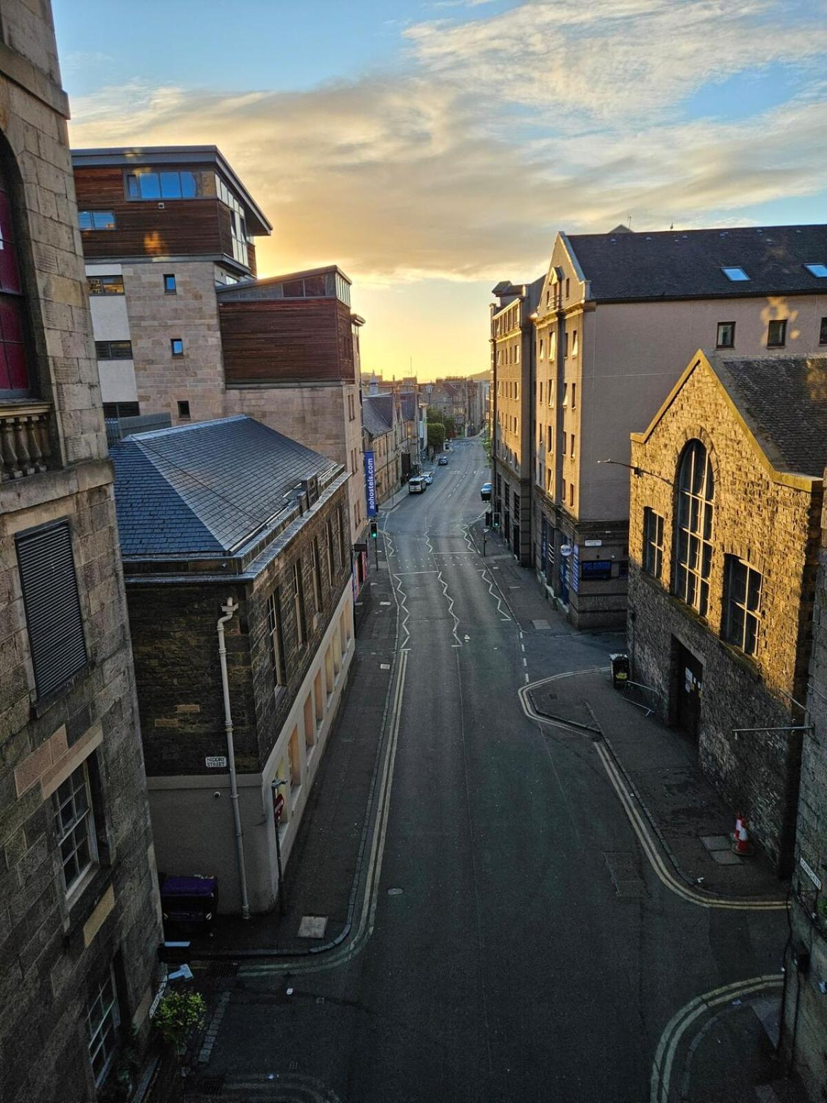 Flat In Old Town - Amazing Location Apartment *