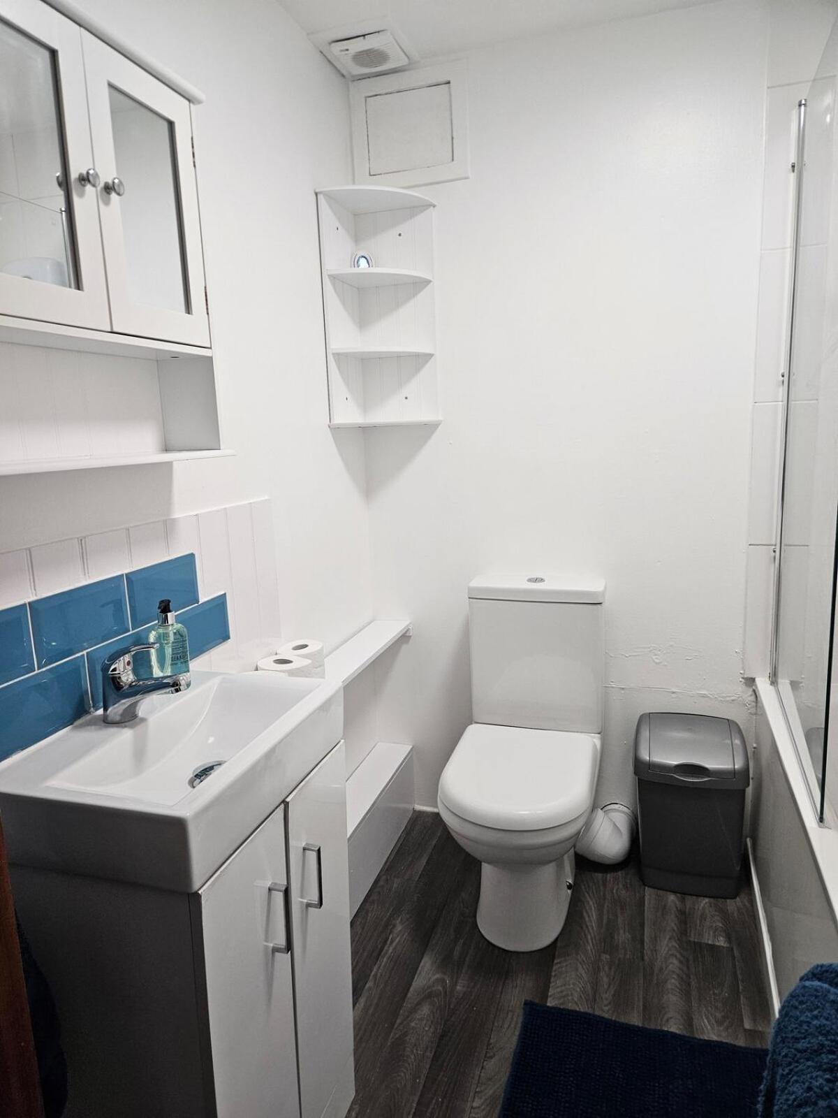 Flat In Old Town - Amazing Location Apartment
