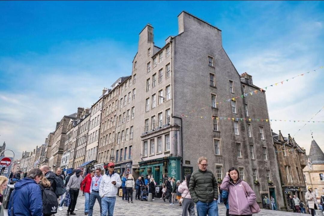 Flat In Old Town - Amazing Location *